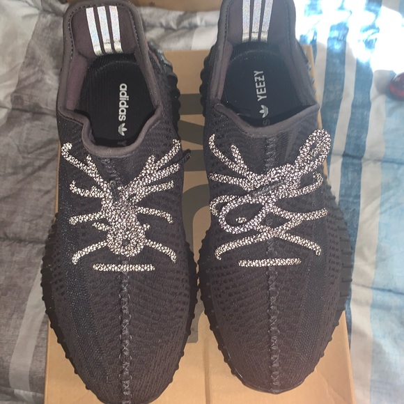 Yeezy 350 V2 Black Non Reflective X2 Size 10 - Picture 8 of 16